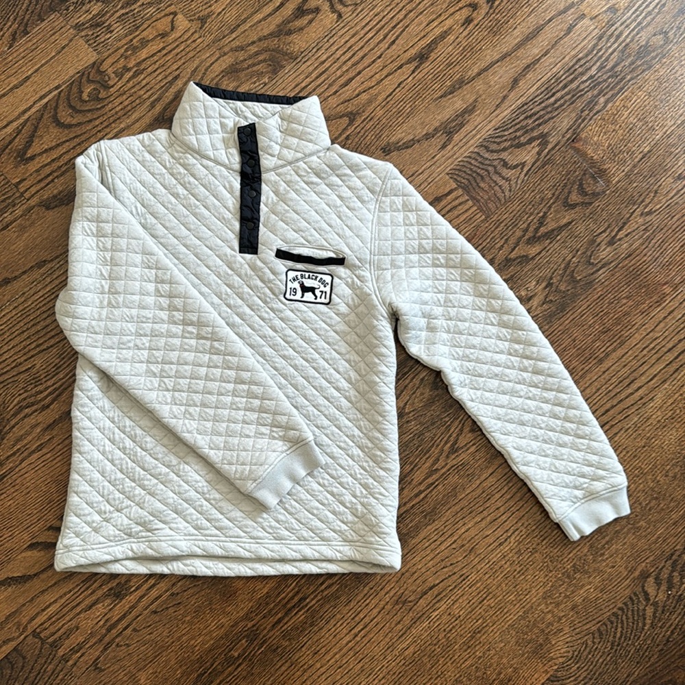 The Black Dog quilted pullover sweatshirt